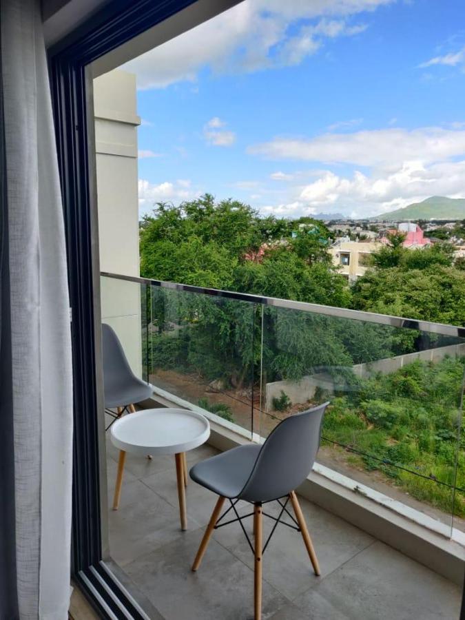 Shanti Haveli Beachfront Apartments Flic-en-Flacq Exteriör bild